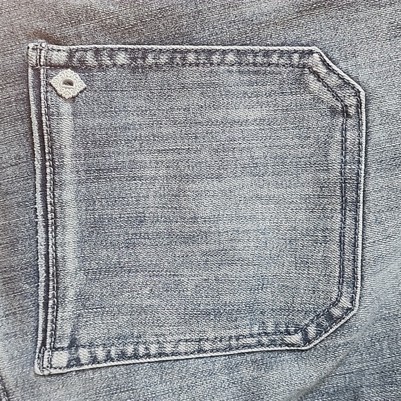 Democracy Ab Technology Straight Leg Jeans With Raw Hem New With Tags - Picture 11 of 16